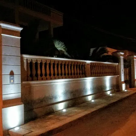Apartman Dimora Liccisa